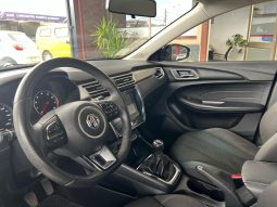 
										MG 5 SEDAN 2020 full									