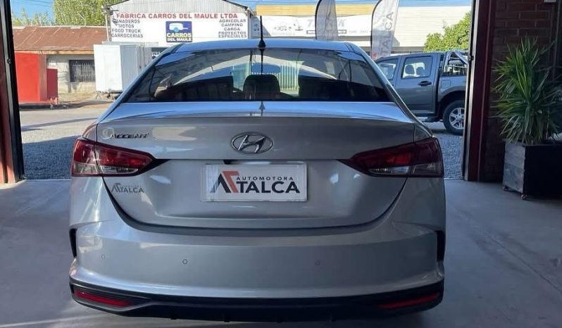 
								HYUNDAI NEW ACCENT full									