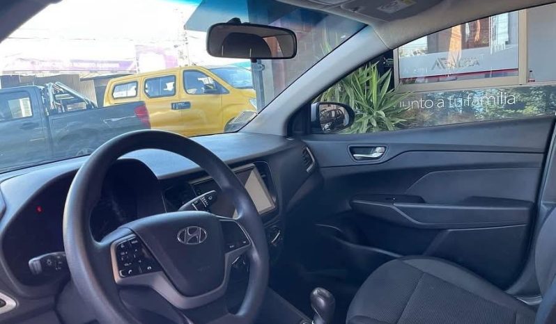 
								HYUNDAI NEW ACCENT full									