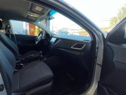 
										HYUNDAI NEW ACCENT full									